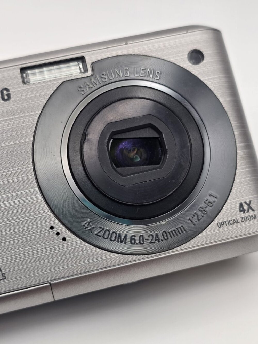 *NOT WORKING* SAMSUNG ES20 10.2MP 4x Zoom Digital camera PARTS ONLY - Picture 9 of 12
